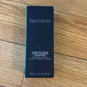 Laura mercier flawless fusion ultra long wear foundation